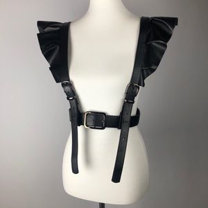 Black shoulder belt